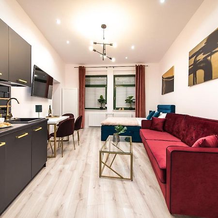 Golden Moonlight Apartment Zielona Gora  Exterior photo