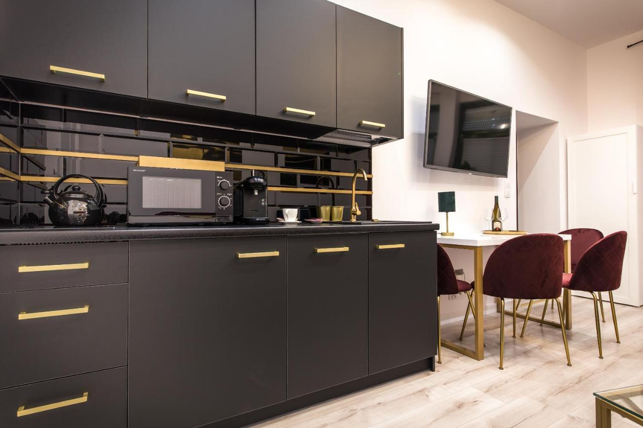 Golden Moonlight Apartment Zielona Gora  Exterior photo